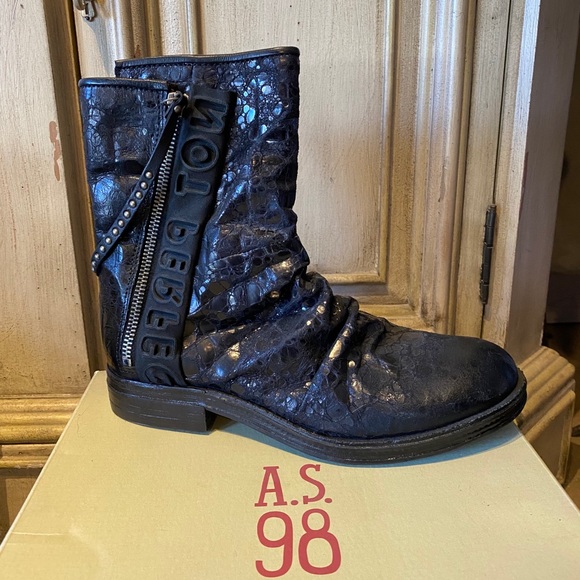 ‘***SOLD***AS 98 Italian Leather Boots - Picture 1 of 6